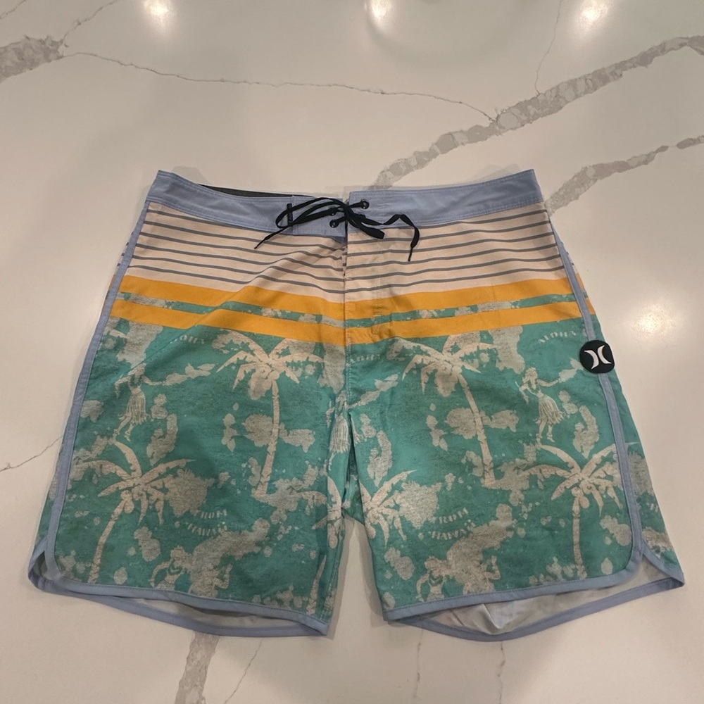 Hurley Gray and White Striped Shorts